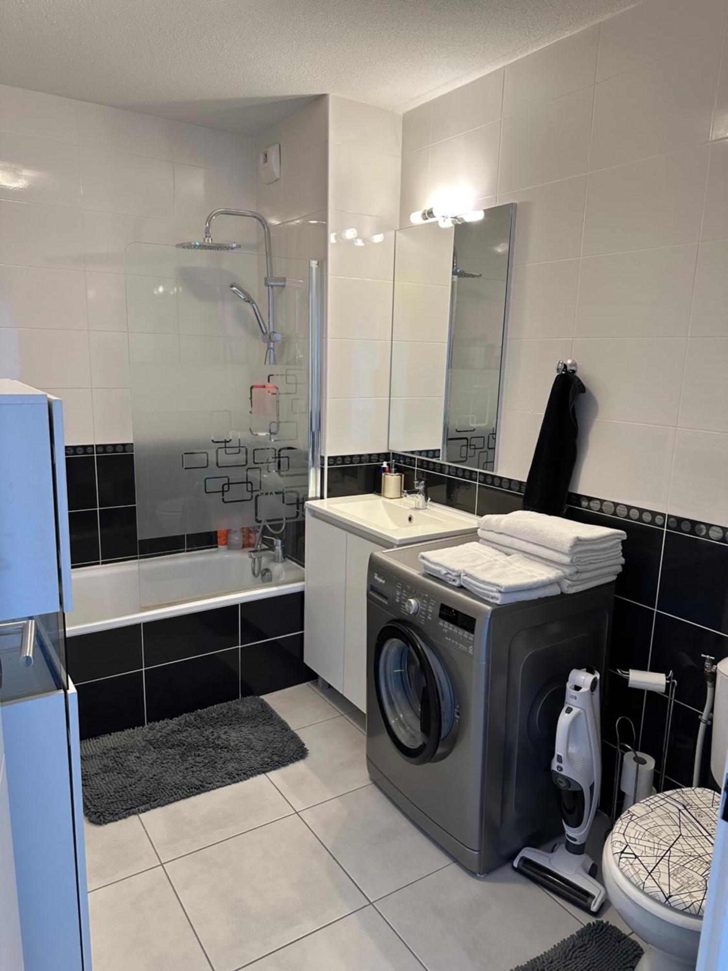 Appartement De Standing, Parking Prive, Climatise, Proche Du Centre-Ville Et La Gare Centre Авиньон Екстериор снимка