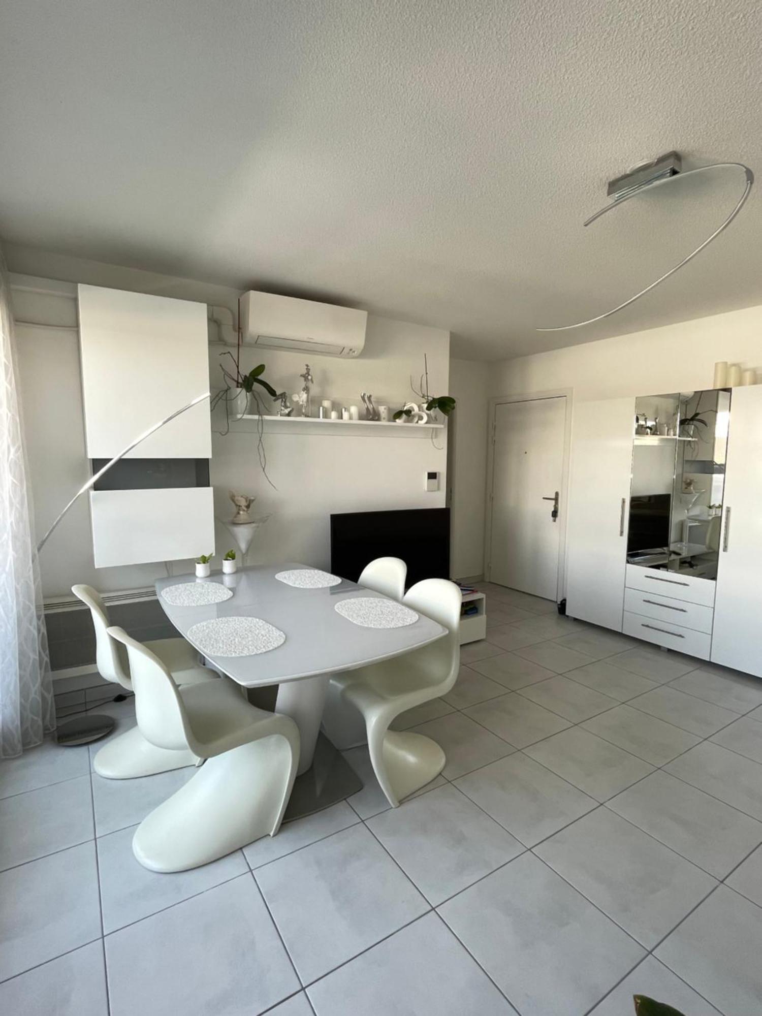 Appartement De Standing, Parking Prive, Climatise, Proche Du Centre-Ville Et La Gare Centre Авиньон Екстериор снимка